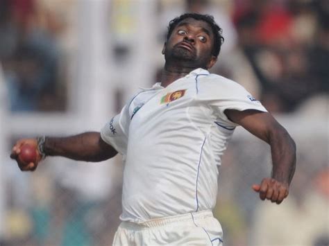 Muralitharan 800 wickets: On this day in 2010: Muttiah Muralitharan ...