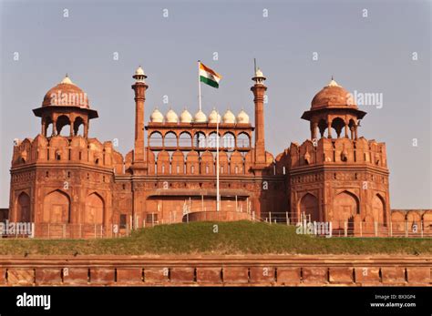 The Red Fort (Lal Quila), Old Delhi, India Stock Photo: 33270444 - Alamy