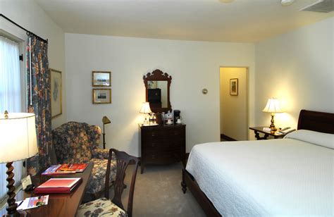 Arizona Inn (Tucson, AZ) - Resort Reviews - ResortsandLodges.com