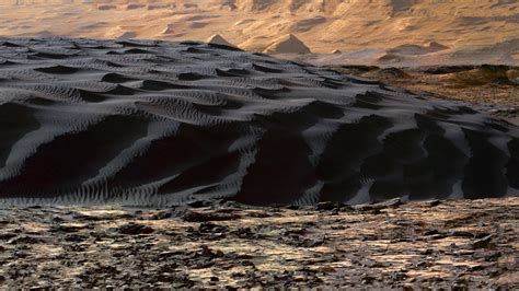 Black Sand Dune Found On Mars – JURASSIC SANDS