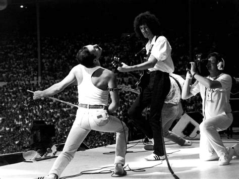 Queen - Live Aid at Wembley, 13th July, 1985 : pics