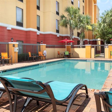 Hampton Inn & Suites Jacksonville at Bartram Park | Jacksonville FL