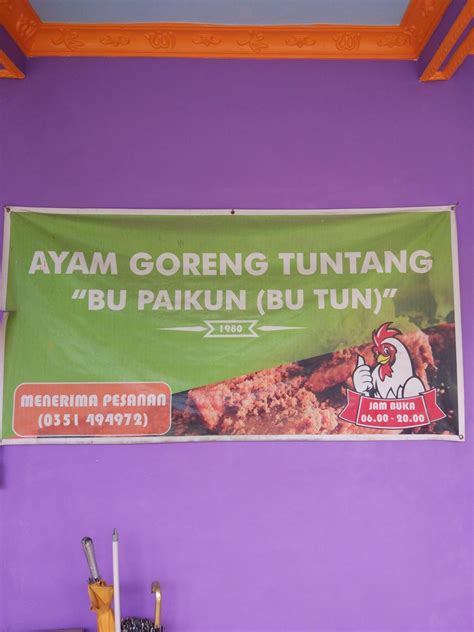 Ayam Goreng Tuntang 'Bu Paikun' restaurant, Madiun