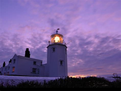 Lizard Lighthouse, Lizard Point, in Cornwall, UK | Sunset views ...