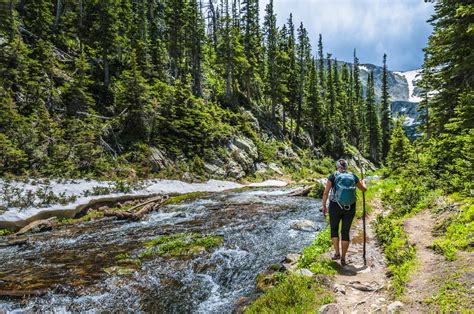 Feel the Rocky Mountain High on These 5 Day Hikes Near Denver, CO