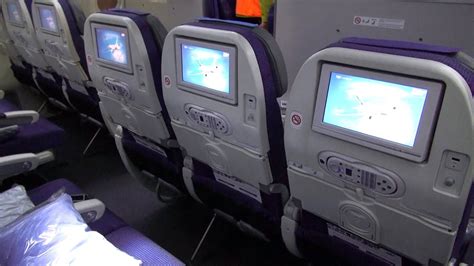 How Many Rows Of Seats On Tui Dreamliner | Brokeasshome.com