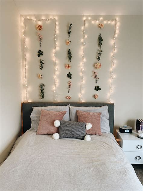 Flower Wall | Room ideas bedroom, Room design bedroom, Room inspiration bedroom