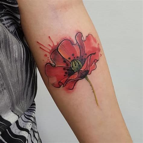 60 Beautiful Poppy Tattoo Designs and Meanings | Page 3 of 6 | TattooAdore