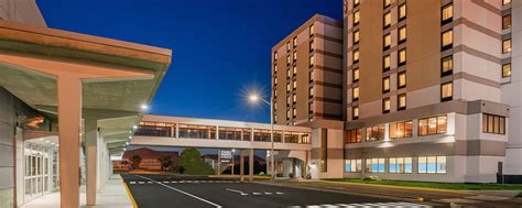 Bangor, Maine Hotel Reviews | Four Points by Sheraton Bangor Airport