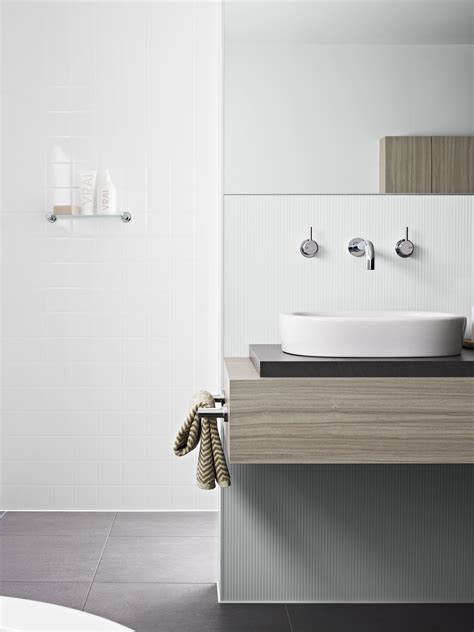 Back wall and shower panelling Laminex Aquapanel Polar White Large Tile. Basin wall Laminex ...