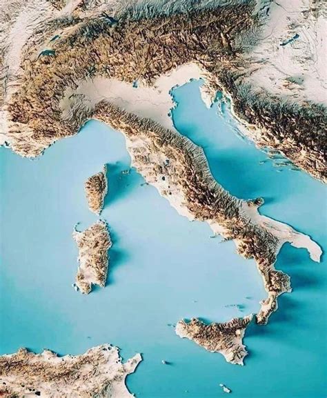 Italy ️🙏 : MapPorn | Italy map, Relief map, Spring in italy