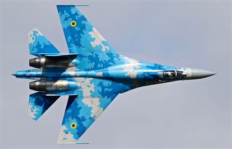 Ukrainian Air Force Sukhoi SU-27 Flanker [4454x2868] : r/WarplanePorn