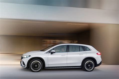 The 2023 Mercedes-Benz EQS SUV adds practicality to big-time electric luxury