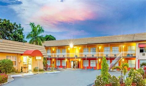 SURESTAY HOTEL BY BEST WESTERN SARASOTA NORTH - Updated 2021 Prices, Motel Reviews, and Photos ...