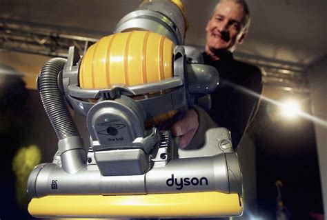 Troubleshooting a Dyson Vacuum Cleaner