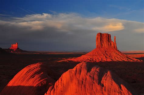 Monument Valley Navajo Tribal Park (Photo credit to NOAA) [4288 x 2848 ...