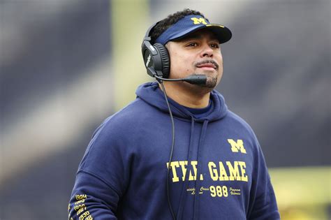 With head coach aspirations, Michigan’s Mike Hart gets trial run vs ...