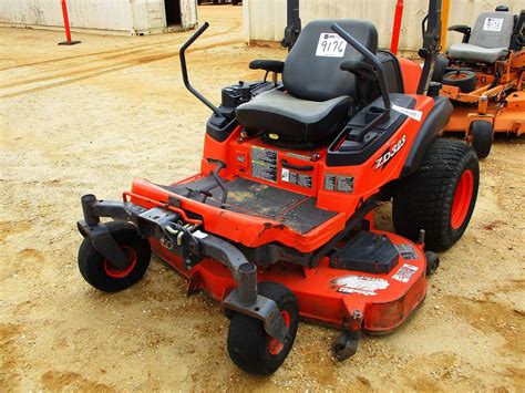 KUBOTA COMMERCIAL ZERO TURN MOWER, - 60" (COUNTY OWNED) (C-5)