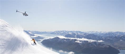 Skiing, Queenstown - Wanaka in New Zealand | Things to see and do in New Zealand