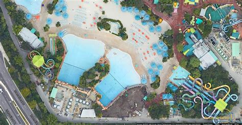 Aquatica Orlando Wave Pool - two wave pools