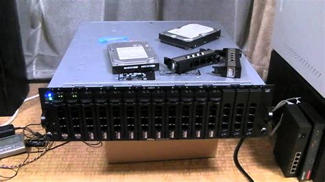 DELL PowerVault MD3000 Init - YouTube