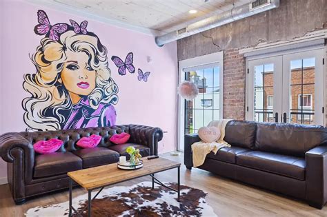 Dolly Parton Themed Airbnb and VRBO Rentals — SEE, SEEK, SLEEP