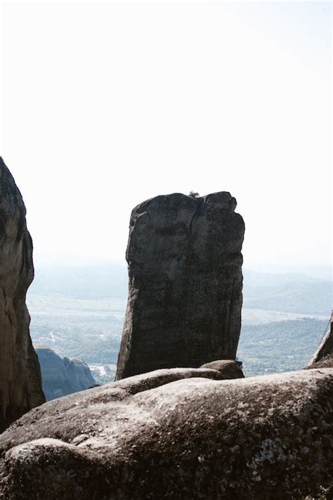 Natural Rock Formation in the Mountain · Free Stock Photo