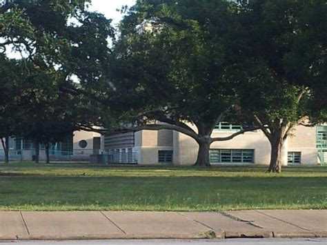 Lamar Consolidated Independent School District, 3325 Westheimer Rd ...