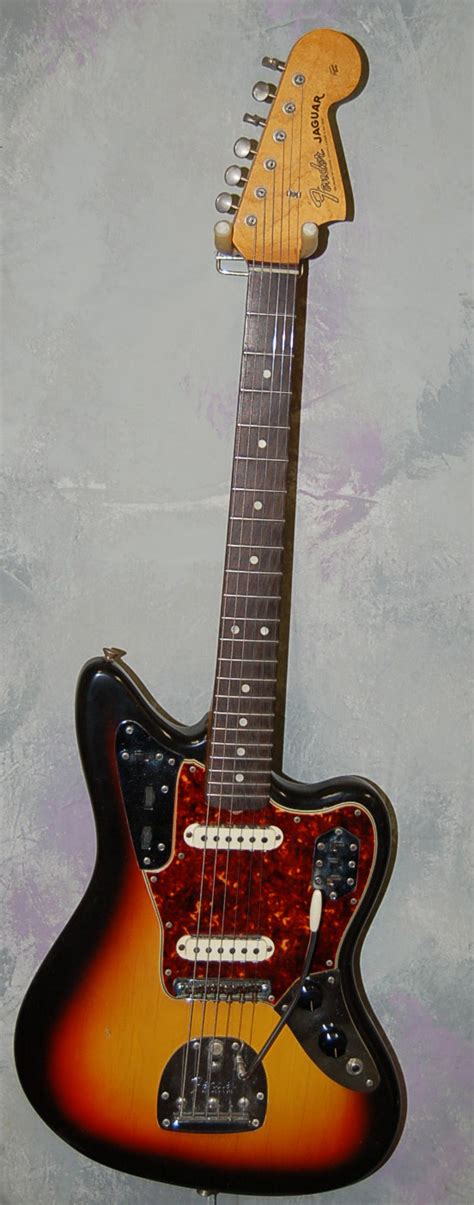 Fender jaguar - Grunge Photo (22010739) - Fanpop