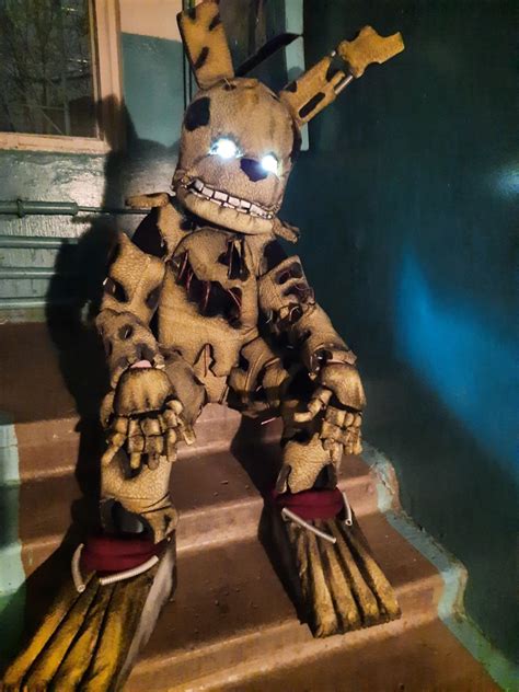 luk Resembles park springtrap costume Mikroprocesor diler 945