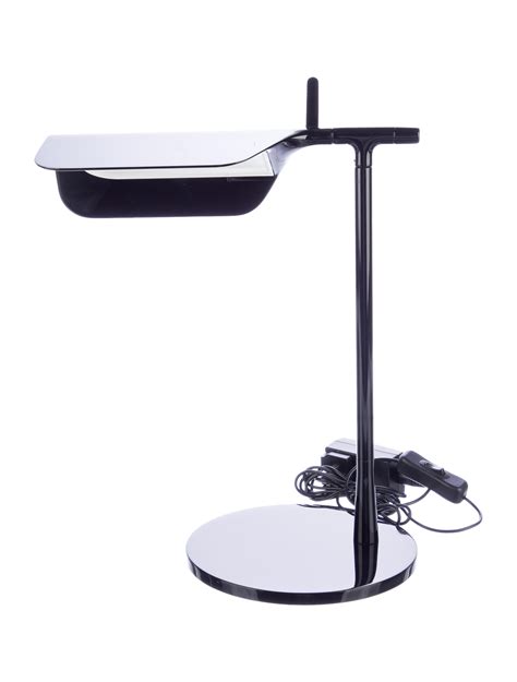 Flos Tab T Table Lamp - Black, 1 pieces Table Lamps, Lighting - FLS20279 | The RealReal