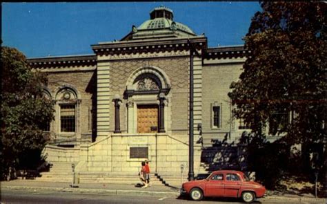 Bangor public library Maine