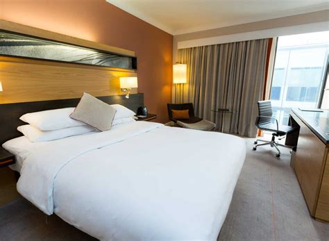 London Gatwick Airport hotels informations - Airportinfo24.com