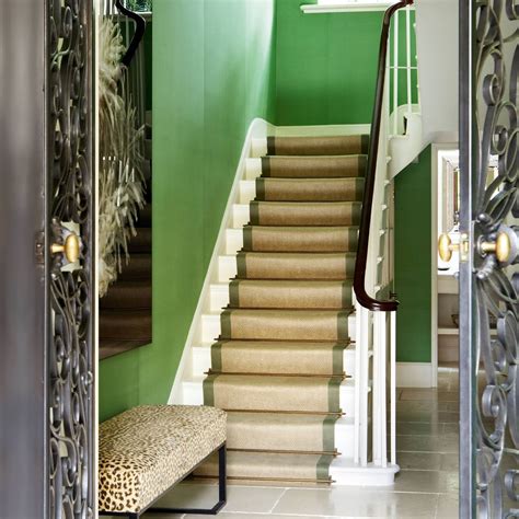 Ideas for stair runners, hallway rugs and stair carpets | Hallway colours, Hallway colour ...