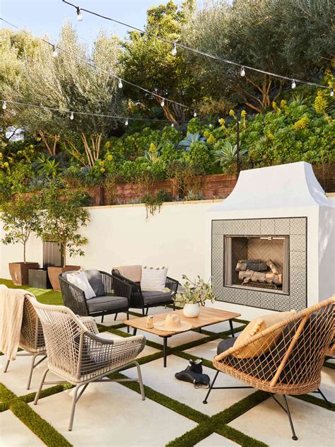 20 Patio Furniture Ideas to Help You Make the Most of Your Space