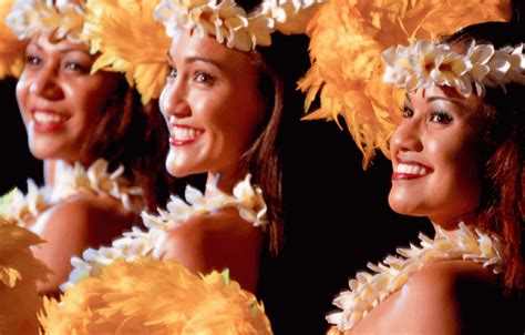 Old Lahaina Luau Tickets: Authentic Hawaiian Luau Experience