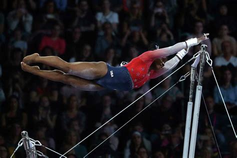 Simone Biles, US women take home gold at world championships