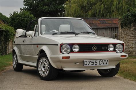 VOLKSWAGEN GOLF MK1 CABRIOLET BUYER'S GUIDE - Classics World