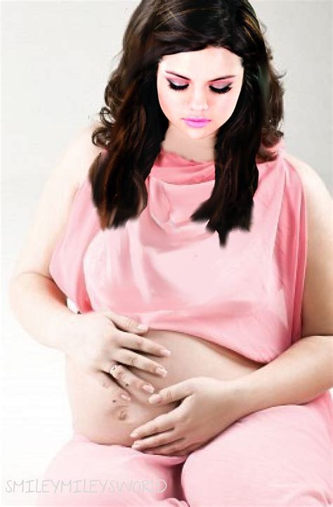 Selena Gomez Pregnant Manip | Flickr - Photo Sharing!