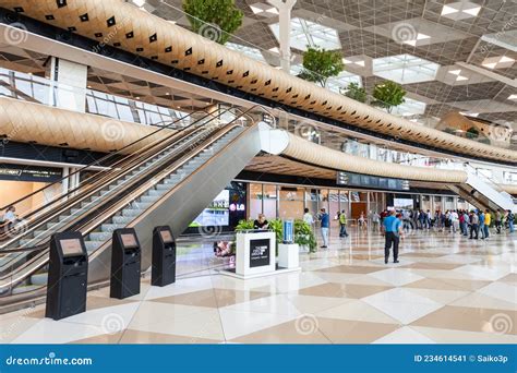 Baku Heydar Aliyev Airport editorial photo. Image of inside - 234614541