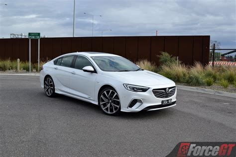 2018 Holden Commodore VXR Review - ForceGT.com