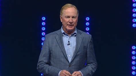 Max Lucado - The Heart He Offers » Online Sermons 2024