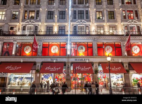 Hamleys Toy Shop, Regent Street, London, England Stock Photo - Alamy