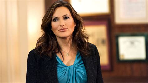 10 Heartwarming Moments That Made ‘Law & Order: SVU’s’ Olivia Benson ...