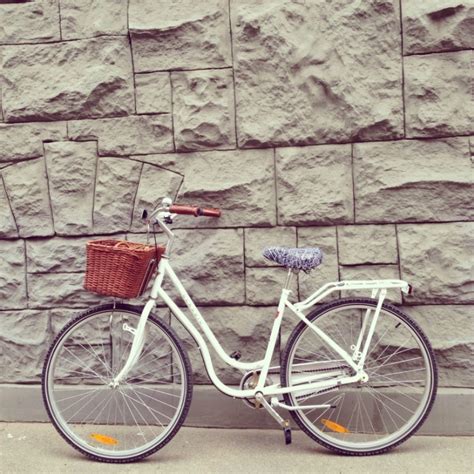 Cool bicycle seat covers that protect in style - Cool Mom Picks