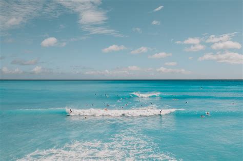 Aerial View of Ocean Waves · Free Stock Photo