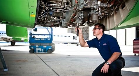 Aircraft Maintenance: Become an Aircraft Maintenance Engineer