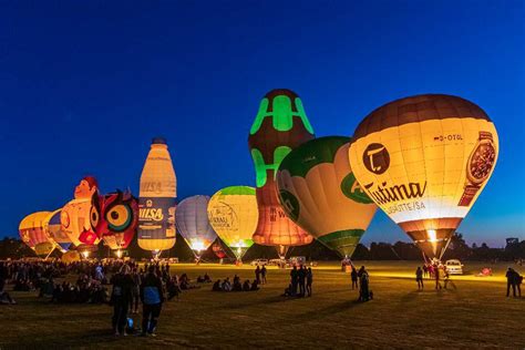 Hot Air Balloon in Texas: Top 9 Places for a Unique Experience