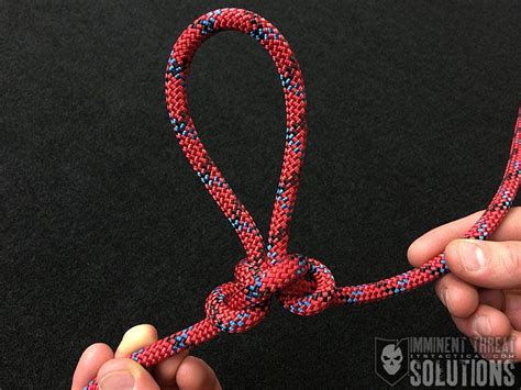 5 Knots You Need to Know How to Tie at All Times | Butterfly knot ...