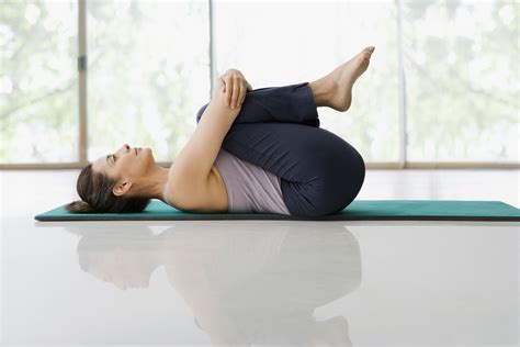 12+ Yoga Stretches For Joint Pain | Yoga Poses